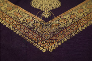 Muslim Kashmiri Gold Shemagh-High Quality Lightweight Breathable Durable Scarf for All Seasons - Product Image 6