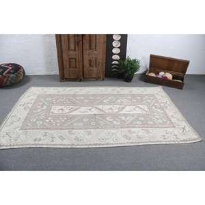 Alfombra Turca, Alfombra de 5x8 pies, Alfombra con diseño de plantas y árboles blancos - Product Image 3