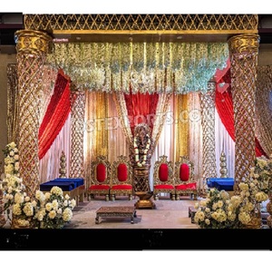 Décoration de Mandap Minimaliste avec Piliers en FRP Ornés de Cristaux, Mandap Palazzo Spectaculaire, Mandap de Mariage Vintage Fantastique avec Cristaux, USA - Product Image 1