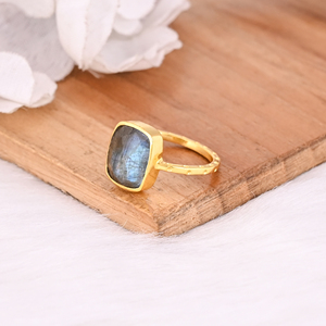Bague classique en labradorite, plaquée or jaune, argent sterling 925, bague tendance, mariages, fêtes, cadeau élégant pour femmes - Product Image 2