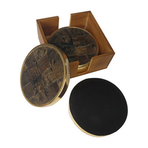 Posavasos de cuerno de búfalo uso seguro y hecho a mano para producto de Venta caliente con soporte de madera y accesorios esteras y almohadillas - Product Image 1