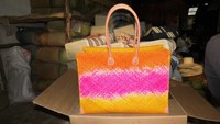 Tas pantai dengan penutup ritsleting trendi wanita dengan saku kulit bambu desain tali ganda dasi datar pewarna desain tali ganda