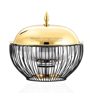 Chauffe-plat rond moderne et polyvalent à base de fil noir avec couvercle doré Paramètres de table élégants en métal - Product Image 6