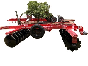 Cultivateur agricole à faible bruit monté sur 3 points, diesel 50 ch, avec herse à disques, composants de base à haute capacité de charge - Product Image 4