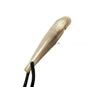 Silbato de Cuerno de Búfalo para Mascotas |   Silbato de Adiestramiento Animal Hecho a Mano de Alta Calidad - Product Image 1