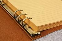 Cubierta DE LA Biblia de cuero genuino recargable, impresión personalizada Papel de sombra natural de cuero recargable Producto al por mayor OEM y FBA
