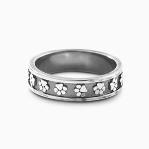 ของขวัญแหวนเงินแท้ลายดอกไม้ Jeulia Paw Print สำหรับคนรักสัตว์เลี้ยง - Product Image 1