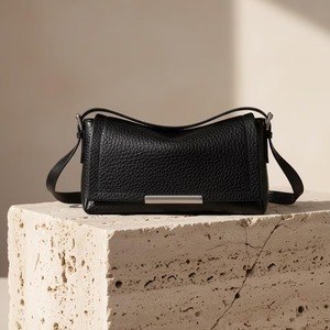 Sac bandoulière en cuir véritable pour femme, pochette légère, sac à main ouvert minimaliste, élégant et de haute qualité pour le quotidien - Product Image 2