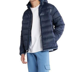 Chaquetas de Plumón Personalizadas al por Mayor de Alta Calidad, Chaqueta Acolchada con Capucha, Estilo Casual Urbano, Chaqueta Bomber de Burbujas para Hombre - Product Image 4