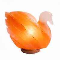 Lampe de table en forme de cygne au sel orange Lampe au sel de l'Himalaya écologique sculptée polie par des fabricants pakistanais