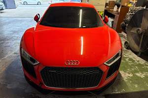 AUDI R8 V10 COUPÉ 2017 D'OCCASION (LHD/RHD) - Product Image 2