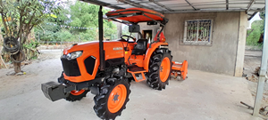 Mejor calidad Kubota Tractor 4WD M954KQ Venta caliente de alto rendimiento Maquinaria agrícola Precio de fábrica al por mayor - Product Image 2