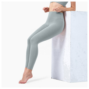 Mallas de yoga sin costuras al por mayor personalizadas para mujer, ropa deportiva y de yoga transpirable ligera de cintura alta para mujer - Product Image 5
