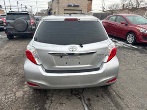 Increíble Toyota Yaris L 2014, 2 Puertas, Transmisión Automática, 4 Cilindros - Product Image 6