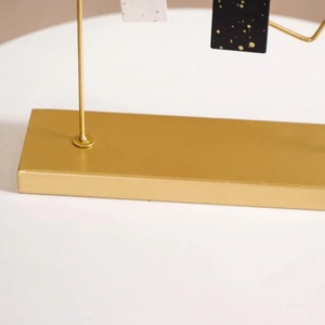 Décoration de table élégante et unique Article décoratif élégant pour la décoration de la maison Bureau Événement Fête Cadeau Affichage Utilisation - Product Image 4