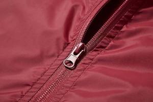 Chaqueta Cortavientos Personalizada OEM para Hombre, Transpirable, de Nailon para Otoño, con Capucha, Diseño de Parches, Impermeable, Talla Grande, para la Temporada de Invierno - Product Image 5