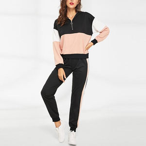 เซ็ตวิ่งสำหรับผู้หญิงมุสลิมทรงลำลองมีฮู้ดทรงปกติสีพื้นสำหรับฤดูหนาวทันสมัย - Product Image 3