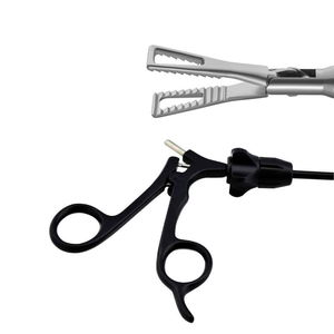 Meilleurs fournisseurs Pince à saisir dentelée à extrémité carrée laparoscopique Instruments à main chirurgicaux laparoscopiques pince par pentax - Product Image 1
