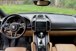 Porsche Cayenne 2016 - Product Image 4