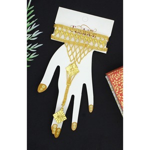 Conjunto de Anillo y Brazalete Panja Chapado en Oro para Mujer, Joyería Tradicional Árabe de los Emiratos Árabes Unidos, Kuwait e India, Brazalete de Mano para Novia, Cadena de Mano para Boda - Product Image 2