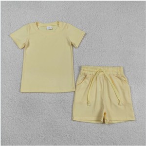 BSSO1888 Ensemble de shorts pour garçons de couleur unie jaune - Product Image 5