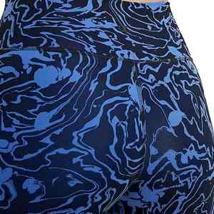 เลกกิ้งผู้หญิงทรงสูง กระชับสัดส่วน ยกกระชับสะโพก ผลิตจากผ้าซาตินผสมสแปนเด็กซ์และโพลีเอสเตอร์ พิมพ์ลายดิจิทัล - Product Image 4