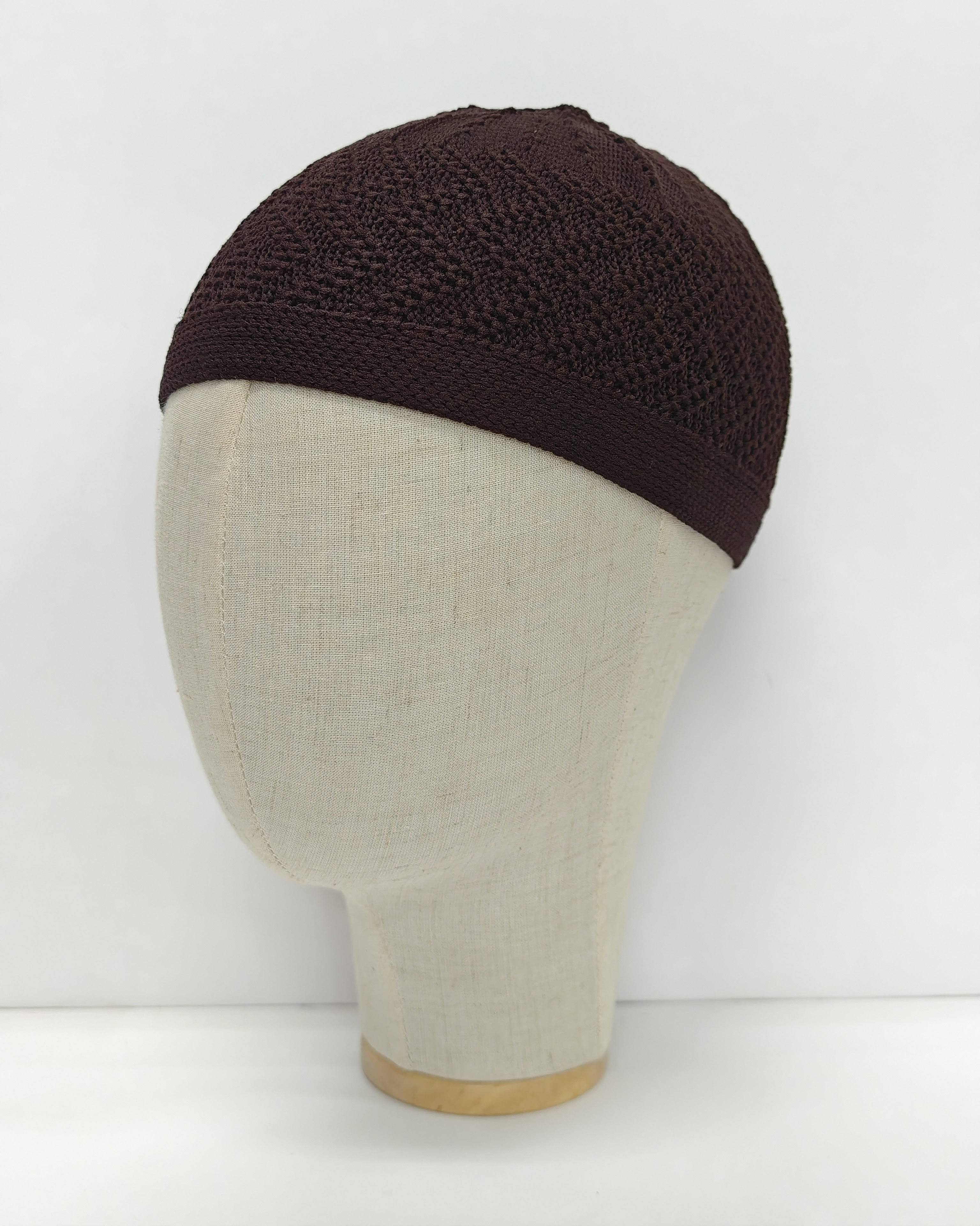 สีน้ำตาล