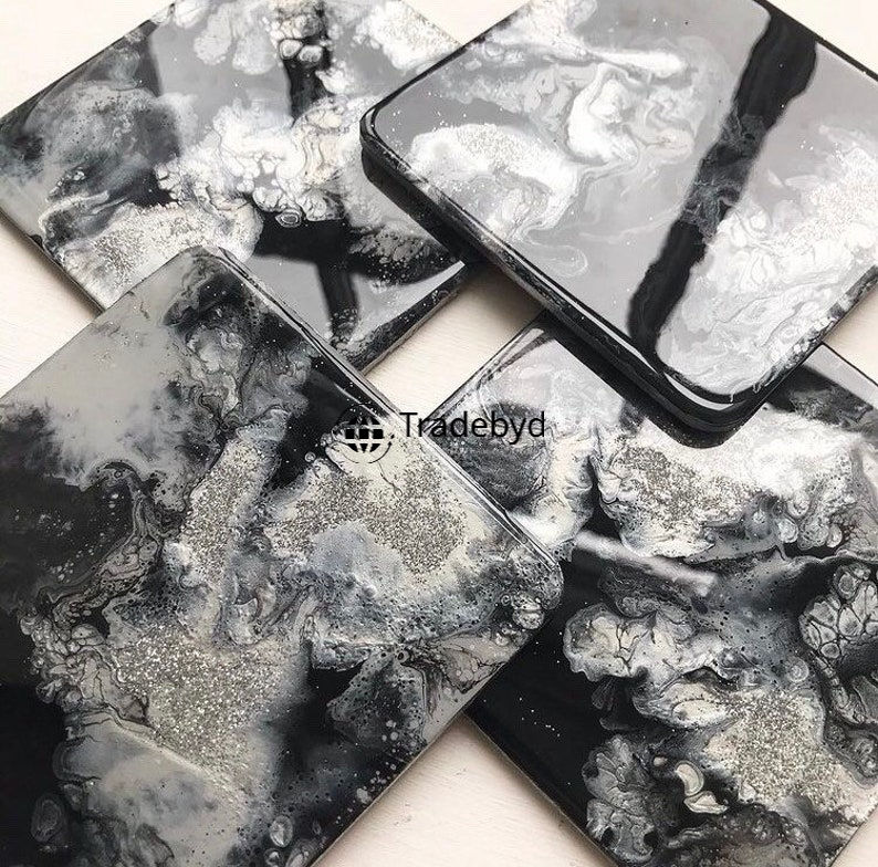 Available in different colors