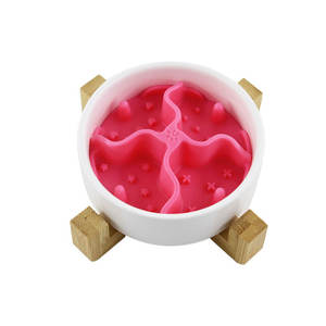 <b>Silicone</b> Pet Slow-Feeding Bowl Anti-Choking Licking <b>Mat</b> Suction-Cup Food Pad for Cats & Dogs - Product Image 4