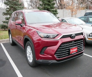 Gran Oferta: Toyota Grand Highlander XLE AWD 2024 Usado, Listo para Enviar - Product Image 1