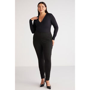 ETHIQUET Abriellebb Women's Knit Striped Slim Fit Slim Leg Plus Size <b>Trousers</b> - Product Image 2