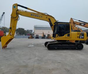 Excavatrice sur chenilles d'occasion KOMATSU, d'occasion, Pc210lc-8, 21 tonnes, excavatrice Komatsu, Pc210, pelle, 320c - Product Image 1