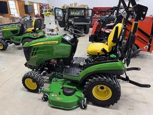 Tractores usados y nuevos 2022 Johnn Deere 1025R Compare menos de 40 HP en venta - Product Image 5
