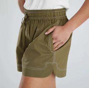 Pantalones cortos deportivos para correr de alta calidad para mujer, pantalones cortos para gimnasio, cintura con logotipo personalizado, pantalones cortos para mujer - Product Image 3