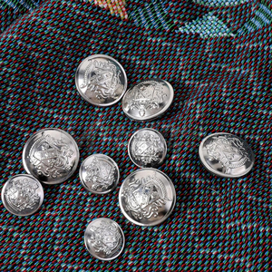 Stalen Knoppen Voegen Kracht Toe Aan Details Met Schone Scherpe Lijnen Op Elk Stuk Stalen Knoppen - Product Image 3