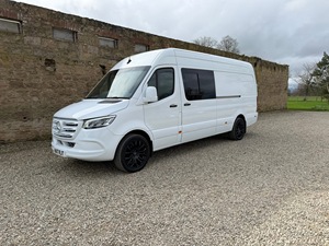 Autocaravana Versátil con Color Personalizado, Autocaravanas Metálicas con Diseño Interior de Lujo, Autocaravana para Acampar al Aire Libre - Product Image 5