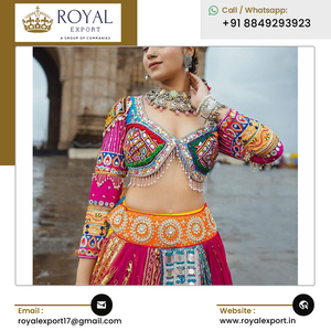 Gamthi Work Lehenga Choli con Bordado de Espejo de la India, el Más Vendido al por Mayor, Último Diseño, Especial para Navratri, Algodón Puro, Elegante para Mujer - Product Image 5