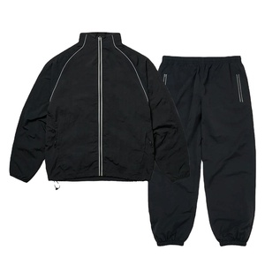Coupe-vent imperméable en coton froissé à capuche, style streetwear, avec doublure filet et cordon de serrage, pour homme, sport et football - Product Image 1