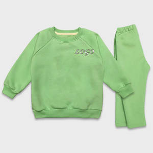 Conjunto de pantalón y sudadera de dos piezas para niños con estilo y acogedor, ropa deportiva informal para niños y niñas, chándal hecho en Pakistán - Product Image 5