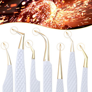 Pince à épiler en acier inoxydable imprimée avec logo personnalisé fabriqué au Pakistan pour cils à pointe incurvée - Product Image 6