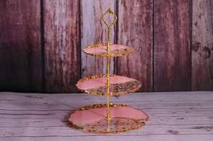 Support à gâteau en résine design avec un design artistique multicouche multicolore, support à gâteau moderne en résine avec une fabrication artisanale de qualité supérieure et durable - Product Image 6