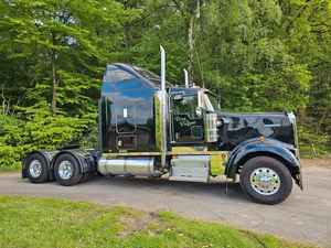 Camion Kenworth W900L d'occasion de 2003, 4 places, 131 000 km, 316 kW, 430 ch, 6 cylindres, transmission automatique - Product Image 3