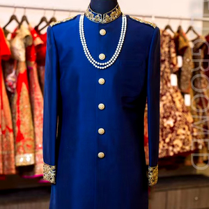 2025 Royal Blue Sherwani con pantalón blanco para bordado de novio con cuentas de cristal y Dabka Work Wedding Wear Set - Product Image 1