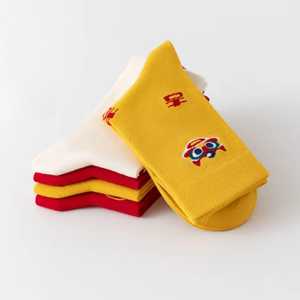 Vente en gros de chaussettes personnalisées à rayures numériques colorées pour adultes avec chaussettes d'équipage, tube confortable et fantaisie mignon, élasthanne/nylon - Product Image 2