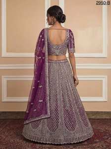 Lehenga Choli Traditionnel Tendance pour Femmes Indiennes, Broderie de Paillettes et de Fils, Séchage Rapide, Idéal pour Mariages et Fêtes - Product Image 2
