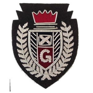 Insignias de Blazer Reales Personalizadas de Alta Calidad, Emblema de Corona Bordado Reflectante, Alambre Dorado, Pin de Seguridad, Colores Personalizados - Product Image 1