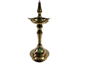 Laiton de haute qualité Kerala Fancy avec finition brillante dorée pour les temples et les églises pour les célébrations de Diwali. - Product Image 3