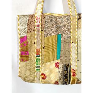กระเป๋าผ้าไหมงานเย็บปะทำมือทำจากผ้าควิลท์พิมพ์ลายด้วยมือกระเป๋าโท้ทใบใหญ่แบบย้อนกลับได้เป็นมิตรกับสิ่งแวดล้อม - Product Image 3