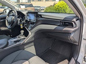 Grandes Ahorros 2023 Toyota Camry LE, un motor de cuatro cilindros de 2.5L de bajo consumo. - Product Image 6