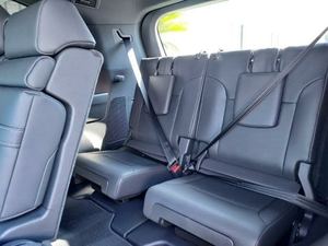 Offre exceptionnelle : Lexus LX 600 F Sport Handling AWD d'occasion 2023 - Product Image 4